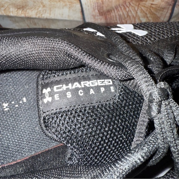 Under Armour Shoes Men’s size 13 - Picture 7 of 10